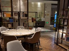-宁波石浦大饭店(新材料城店)