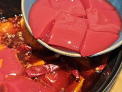 -三个四川人火锅(华联商厦店)