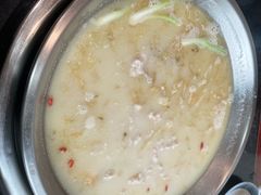 -老来福·非遗酸汤兔(凯旋路店)