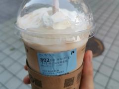 橙之海生酪拿铁-瑞幸咖啡(大冲商务中心C座店)