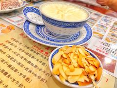 -广信牛奶甜品世家(台东店)