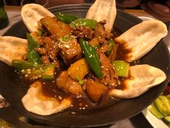 金饼地锅鸡-掌柜的店·河南菜(新天地店)