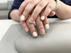 -雅洁美甲美睫