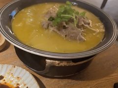 -蜜桃餐厅·伴山(湖滨商业街店)