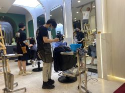 -a·f one hair salon