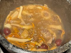 -芸山季·云南山珍菌火锅(人民广场来福士店)