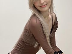 -鸿通城购物中心