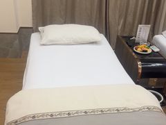 -水立方国际汤泉(六一中路店)