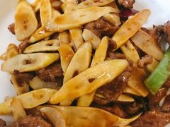 笋尖炒牛肉-台上设计餐厅(歌华大厦店)