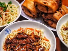 -李与白包子铺(桐梓林店)