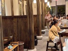-聚汇三少·龙虾·中餐厅(莫邪路新天地店)