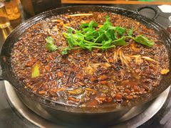 -鸿顺老铁锅美蛙鱼府(解放碑店)