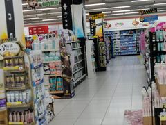 -家乐福(四元桥购物中心店)