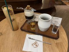 -ZAZA.CAFE.BAR