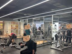 -超鹿运动(五四路恒力城店)