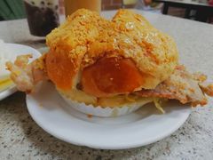 猪扒蛋菠萝包-沙溪兄茶餐厅