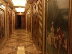 -山明水秀大饭店