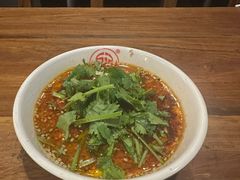 -万记麻辣烫国展总店