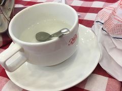 -红宝石·鲜奶小方·海派西点房(丰庄店)