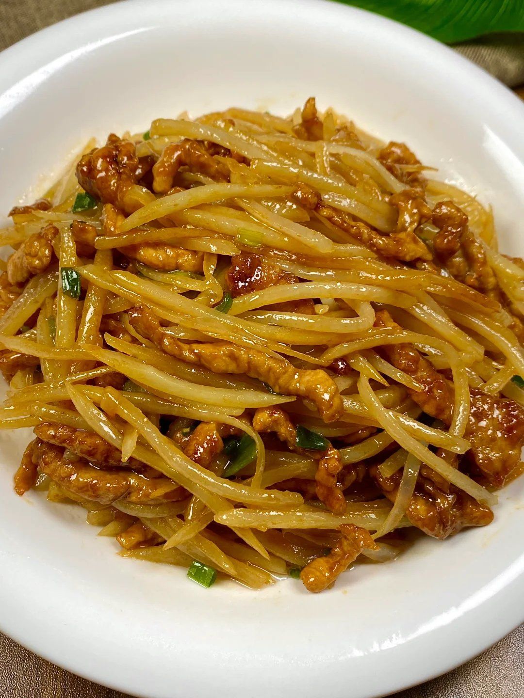 家常菜土豆丝炒肉