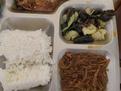 -上海市浦东新区妇幼保健院-停车场