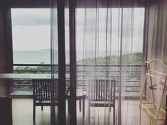 -三亚湾海居铂尔曼度假酒店