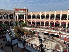 -佛罗伦萨小镇广佛名品奥特莱斯(疏港路店)