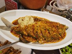 -大中华酒楼·主席武昌鱼·武汉美食地标(江汉路步行街店)