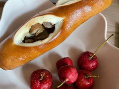 碱水蘑菇香肠包-81BAKERY(大学路店)