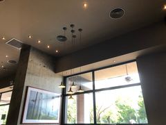 -星巴克(深圳宝安泰华店)