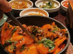 -Fuzzy Bistro 浮几韩餐·茶酒馆