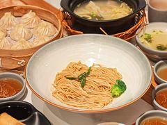 -馋三尺蟹粉小笼(人民广场店)