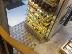 -星巴克臻选(湖滨道店)