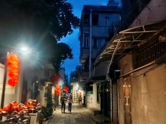 -陈老添美食店(宝华路店)