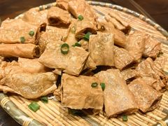 -鹰龙海畔度假酒店(咸祥店)
