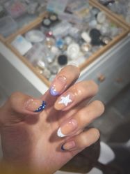 -晨·艺美甲美睫