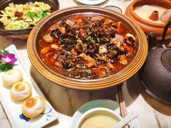 传统毛血旺-山城老堂口·1636重庆老菜(解放碑洪崖洞店)