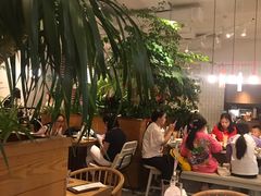 大堂-必胜客(百联又一城店)