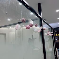 -苗方清颜专业祛痘·皮肤管理