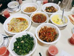 -笨罗卜浏阳菜馆(太平街店)