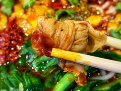 -爆炸头阿姨小四川正宗川味小吃(无任何分店)