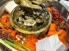 -炙爱鮮貨火锅(中东砂之船店)