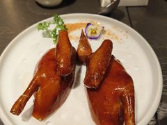 脆皮乳鸽-粤凤佬