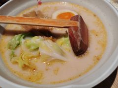 熊本火山拉面-味千拉面(煌华新纪元购物广场店)