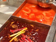 -海底捞火锅鲜切牛肉主题店(长寿路店)