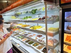 -哈尔滨小酒馆·鲜肉现穿自助烧烤(康新花园店)