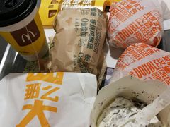 -麦当劳(东方时代广场分店)
