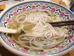 十年经典牛肉粉-鑫花溪牛肉米粉(人民广场店)