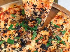 鹅肝黑松露披萨-IL Forno 意坊·意大利餐厅(花园店)