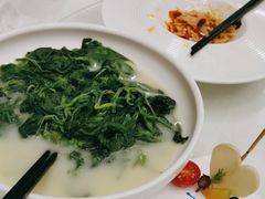 -五谷芳乳鸽王(海景店)